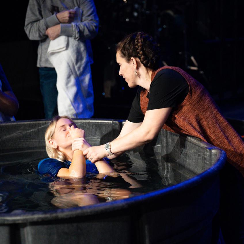 Floating Deroative Image